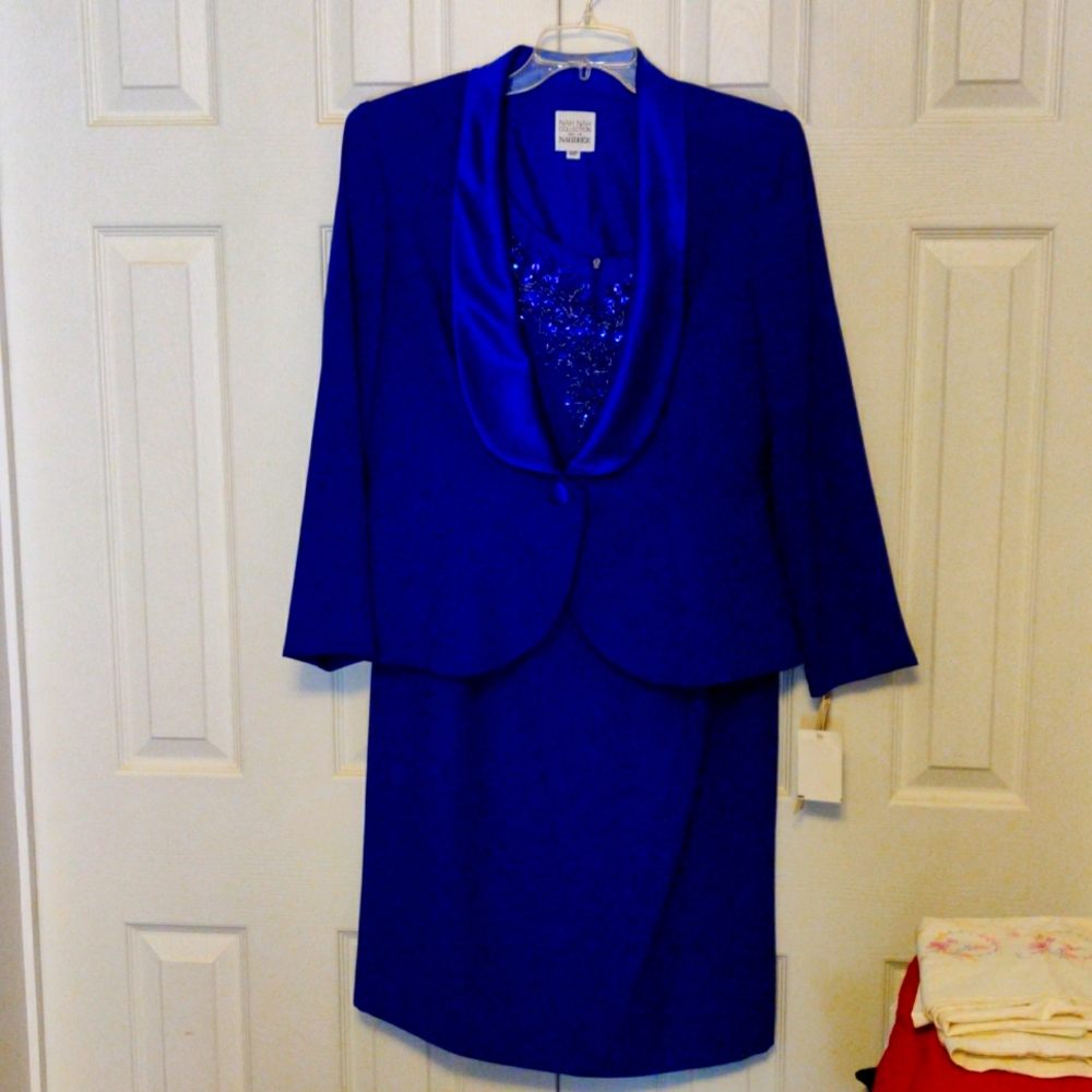 Suit